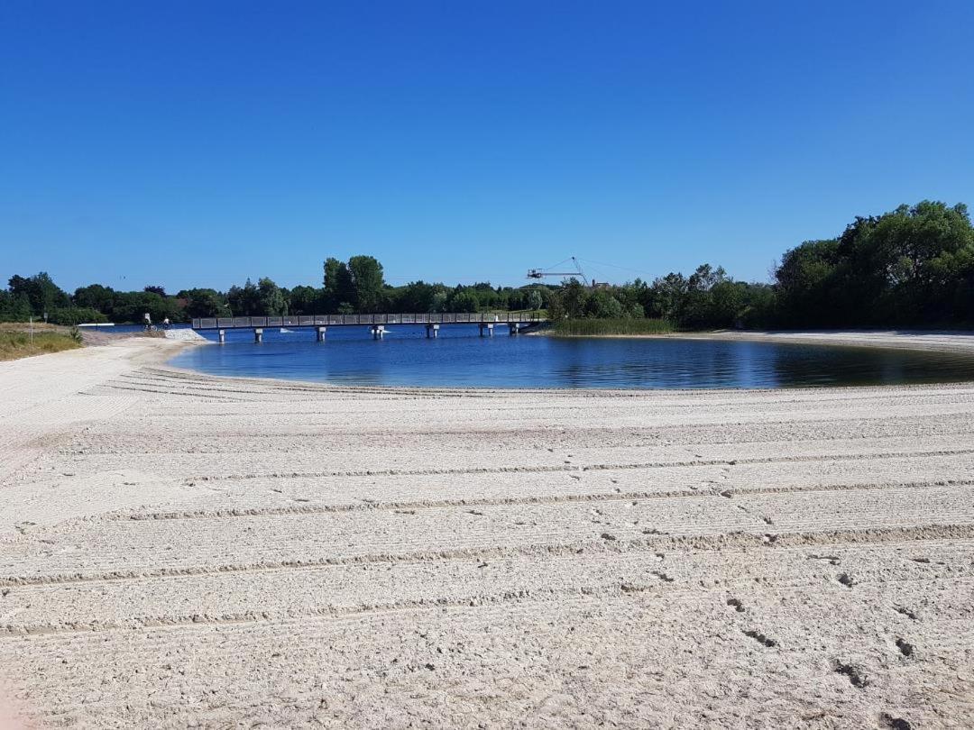 Neu! Ferienhaus Sonnenschein Am Badesee Aurich Exterior foto